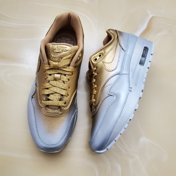 Nike Air Max 1 LX - Picture 3 of 12